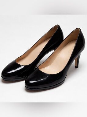 Cole Haan x Nike Air Chelsea Low Black Patent Pumps